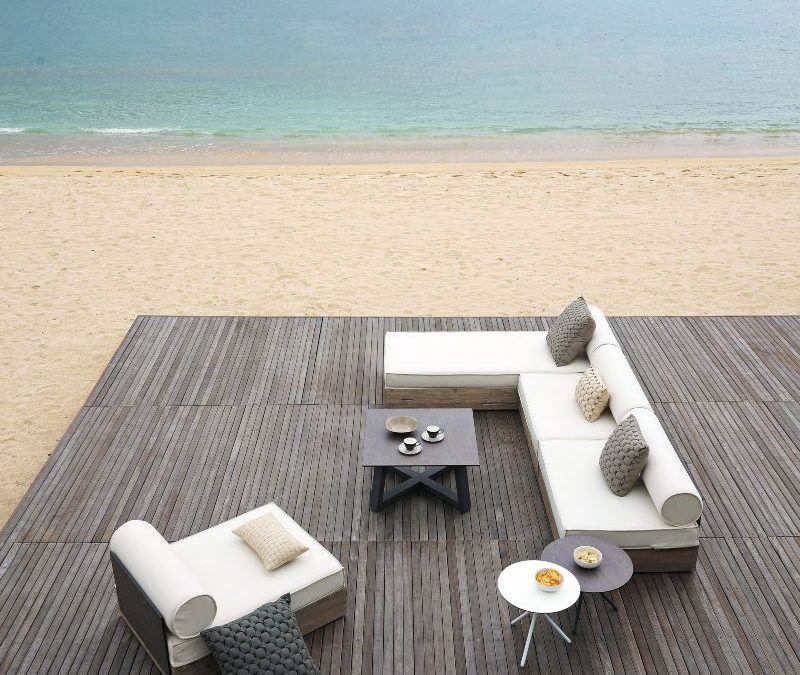 AIKO Sectional & Low Table