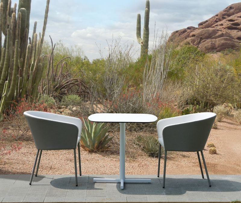 ZUPY SQUARE BISTRO TABLE & ZUPY DINING CHAIR