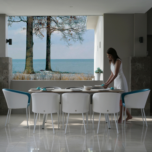 ZUPY Extension Table & Dining Chair