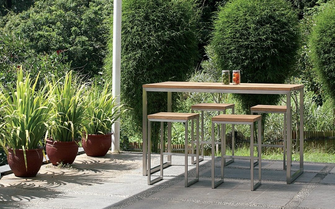 OKO BAR TABLE & OKO HIGH STOOL