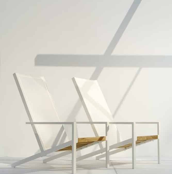 BONDI Adirondack
