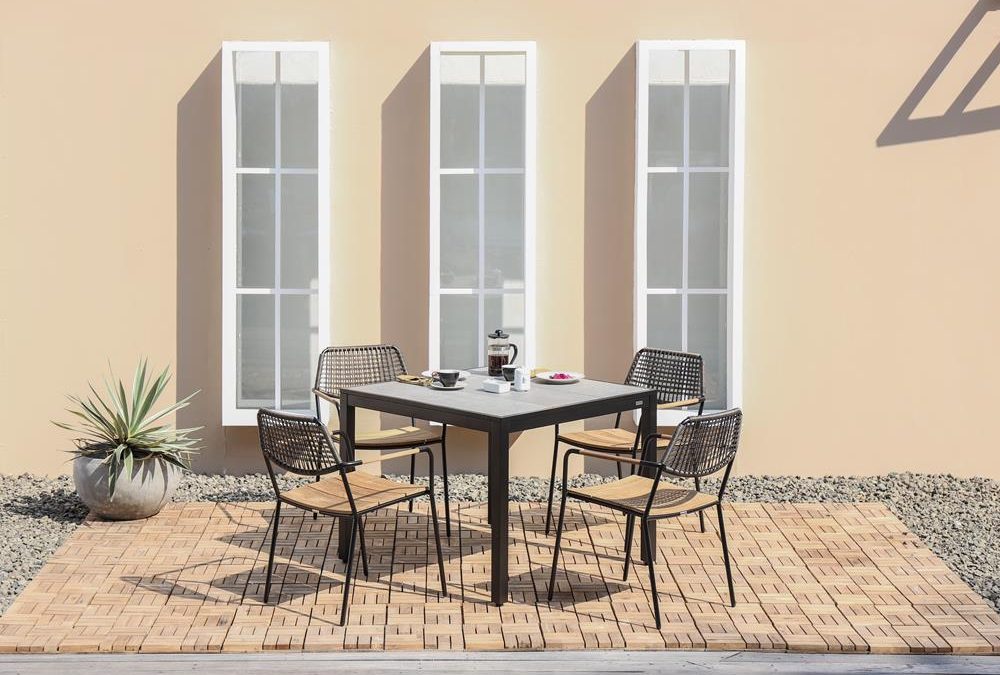 MEIKA STACKING CHAIR & ALLUX DINING TABLE