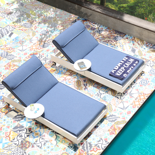 BOULEVARD Sunbed With Integrated Table