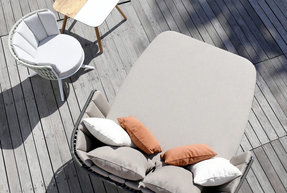 DAISY RAE Daybed