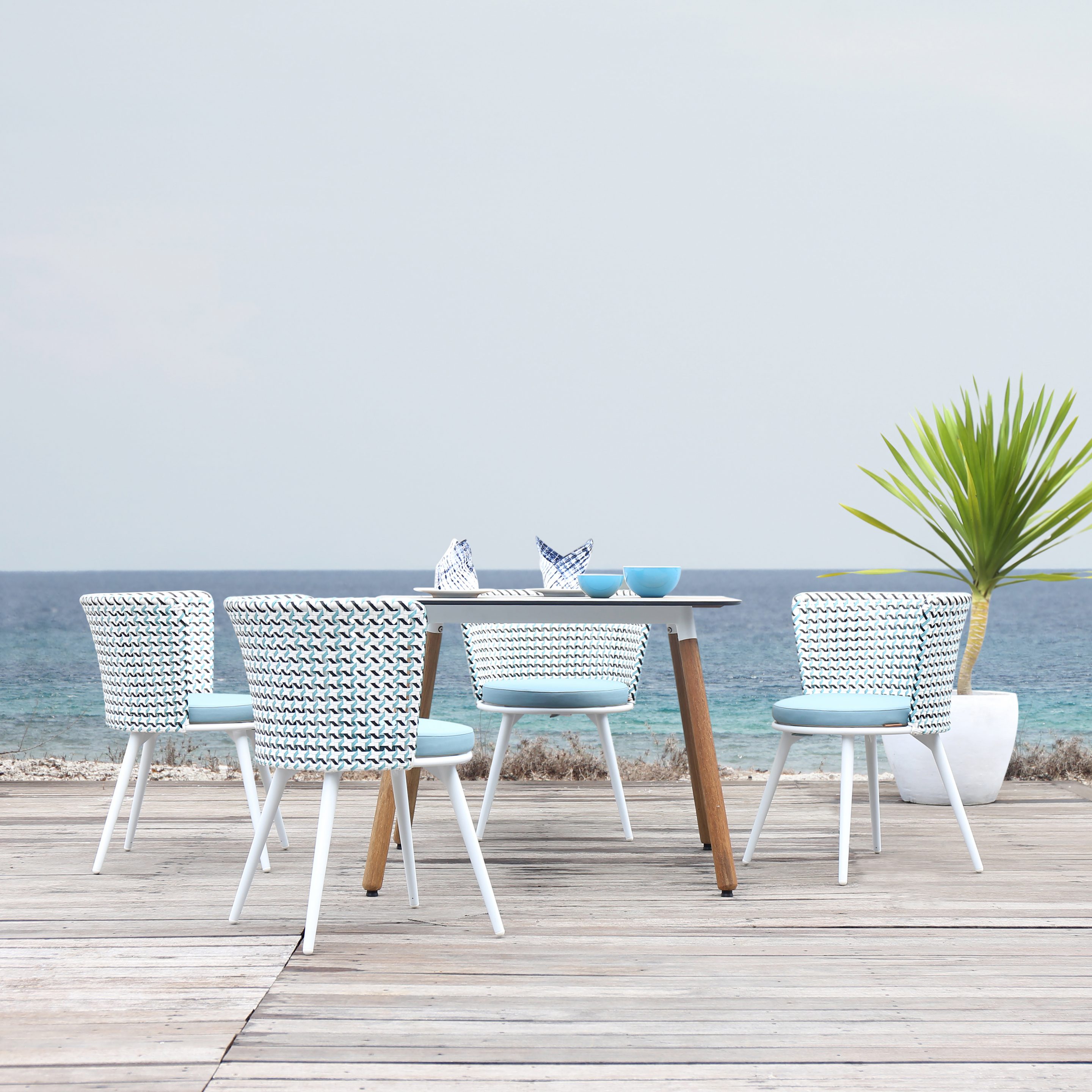 MAMAGREEN outdoor furniture