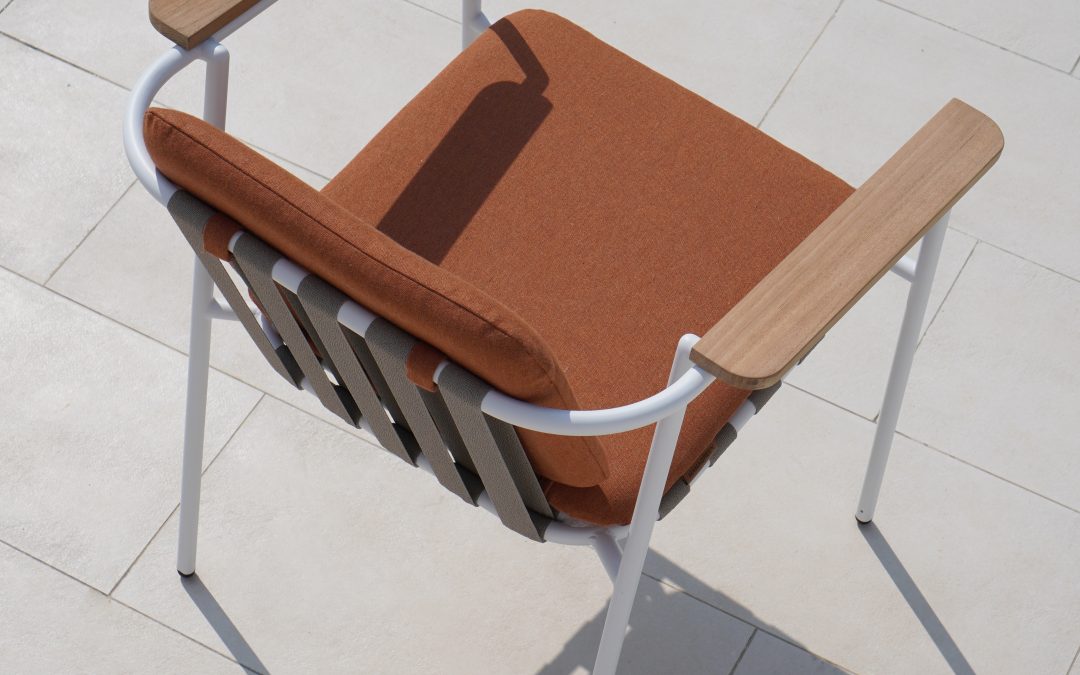 ALBATROSS Dining Chair