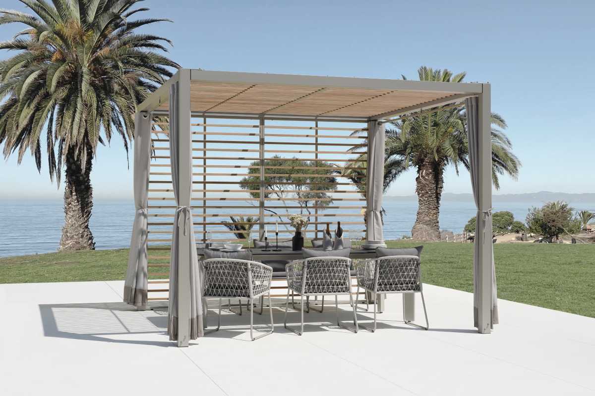 SOMBRERO_canopy_with_OHANA_dining_chair_TITAN_dining_table_med