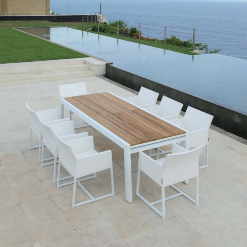 BAIA Extension Table Teak & MONO Dining Chair Detail