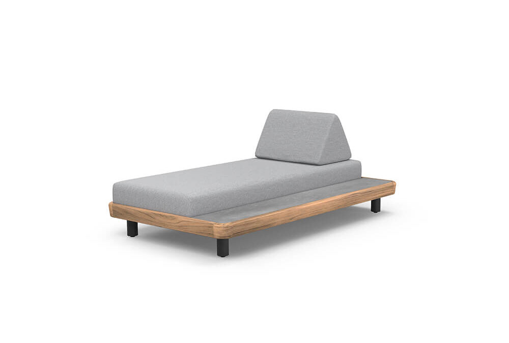 DELANO Chaise with Platform