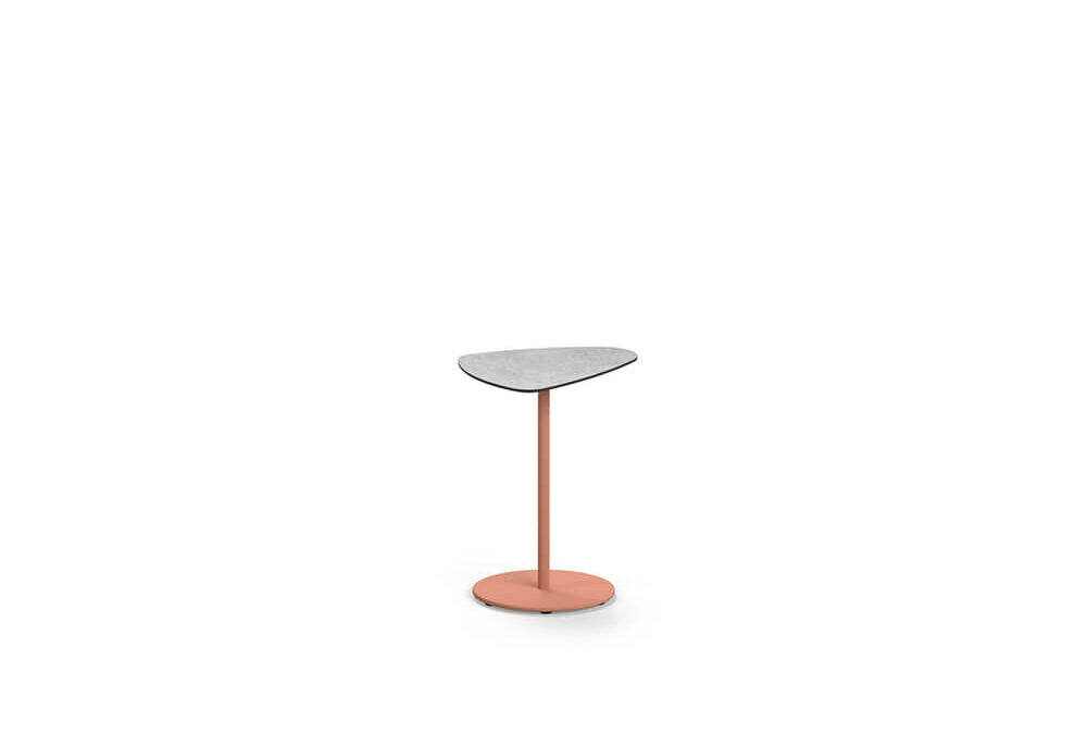 DIMANAMANA LILY Side Table Triangular