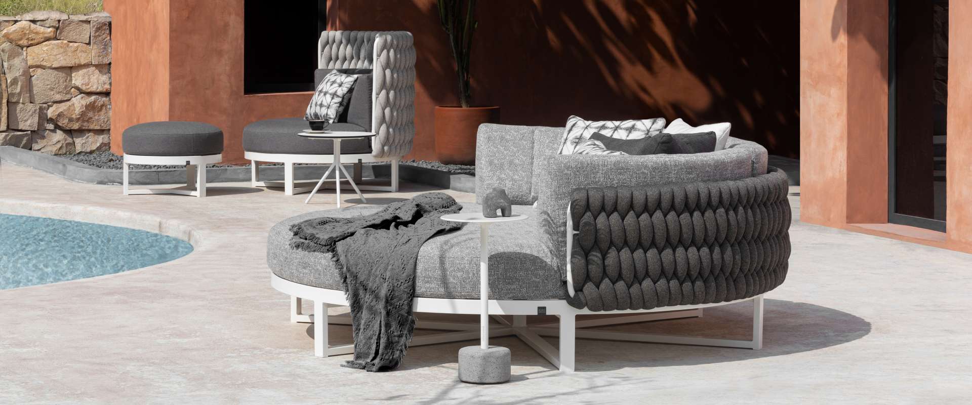 MUNIA Daybeds
