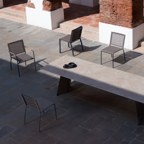 PRADO Dining Table