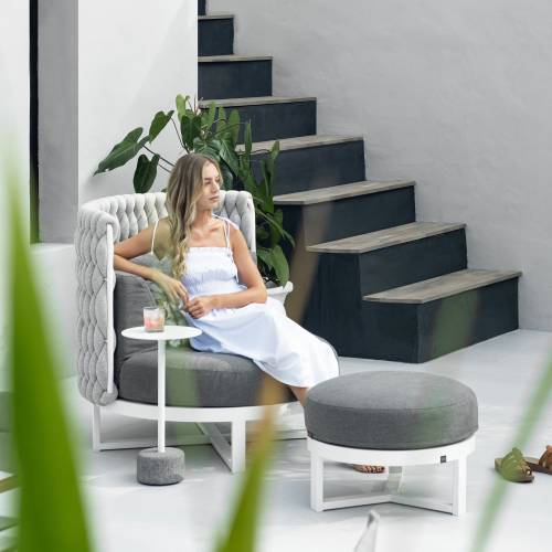 MUNIA Seater & Ottoman_2027